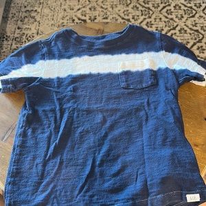 Gap 4T kids shirt.